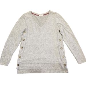 Side-button long sleeved knit top